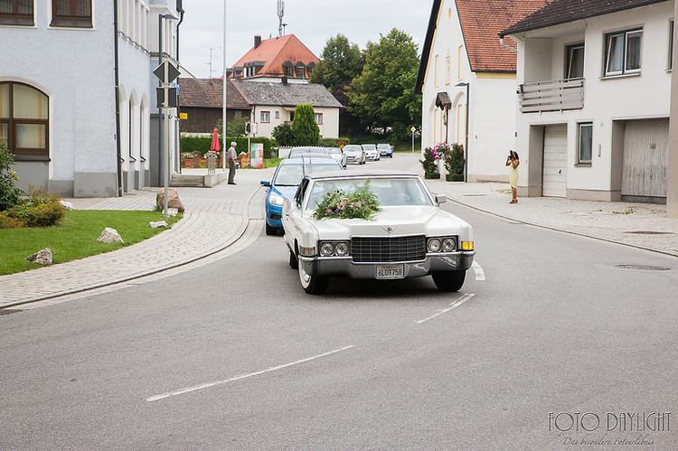 Hochzeitsreportage Landshut, Hochzeitsreportage Dingolfing,Hochzeitsreportage VIB, Hochzeitsfotograf Landshut, Hochzeitsfotograf Vilsbiburg, Standesamtreportage, Hochzeit Landshut, Hochzeit Vilsbiburg