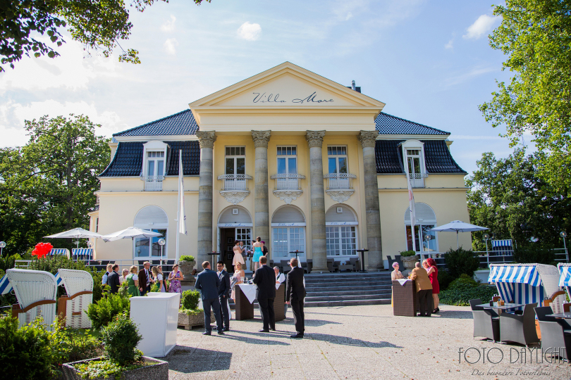 Hochzeitsreportage Landshut St. Martin, Hochzeitsfotograf Landshut, Hochzeitsfotograf Vilsbiburg, Standesamtreportage, Hochzeit Landshut, Hochzeit Vilsbiburg